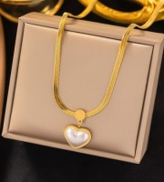 Pearl Heart Pendant 18k Gold Plated Necklace-414